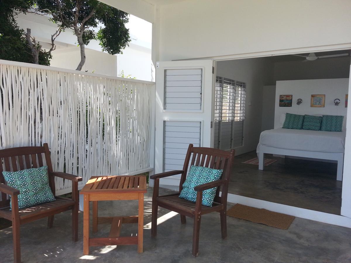 77 West Boutique Hotel Treasure Beach Eksteriør billede