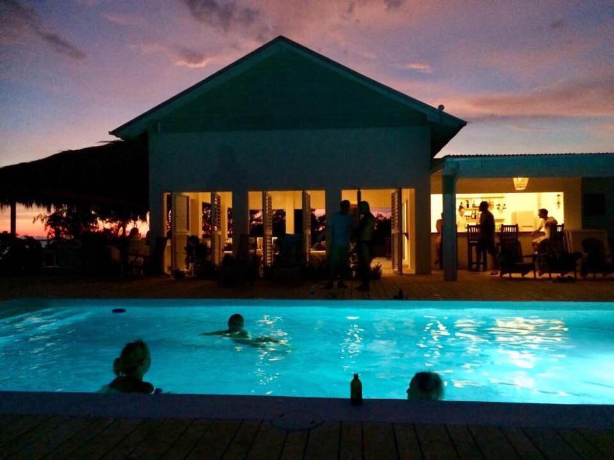 77 West Boutique Hotel Treasure Beach Eksteriør billede